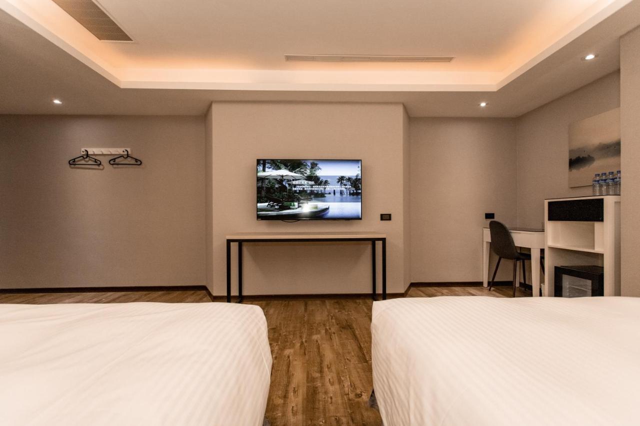 Hub Hotel Тучен Екстер'єр фото