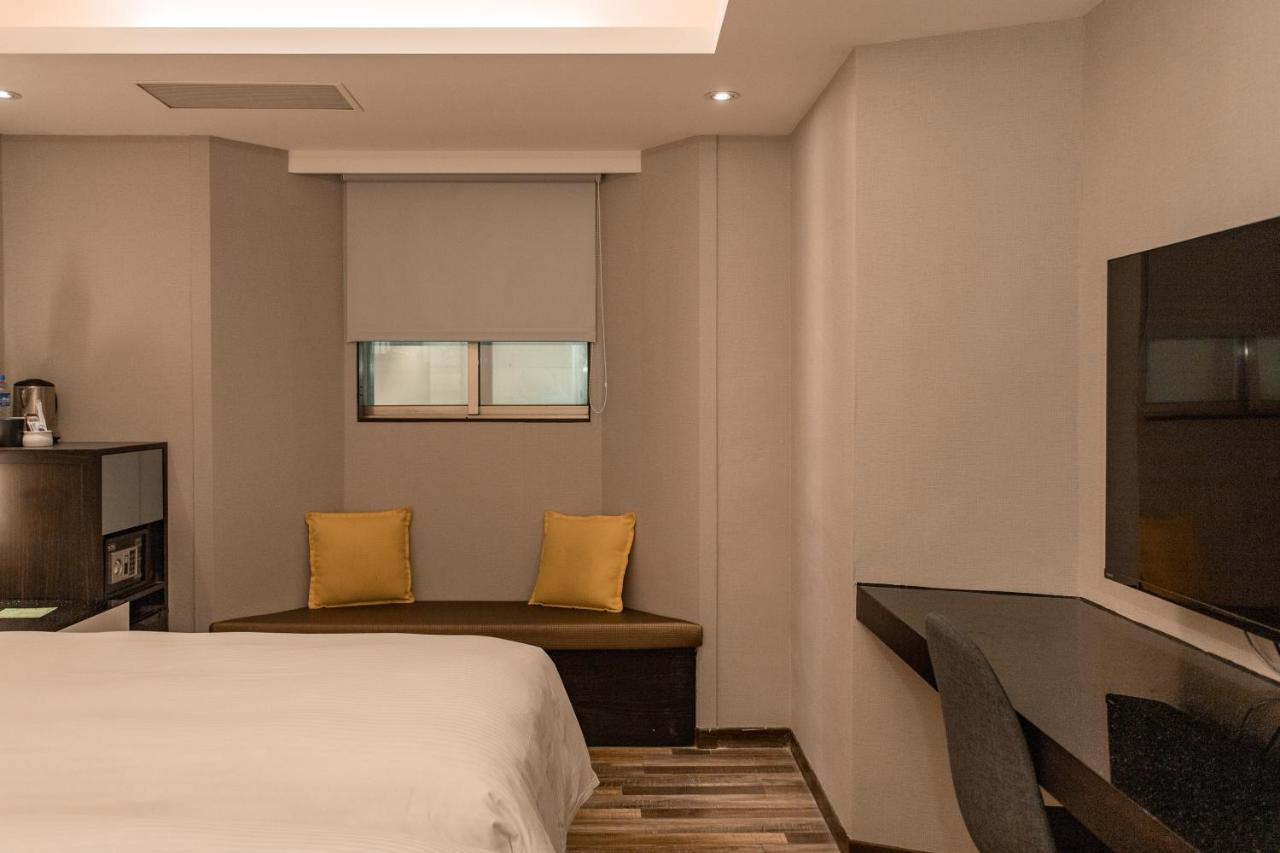 Hub Hotel Тучен Екстер'єр фото