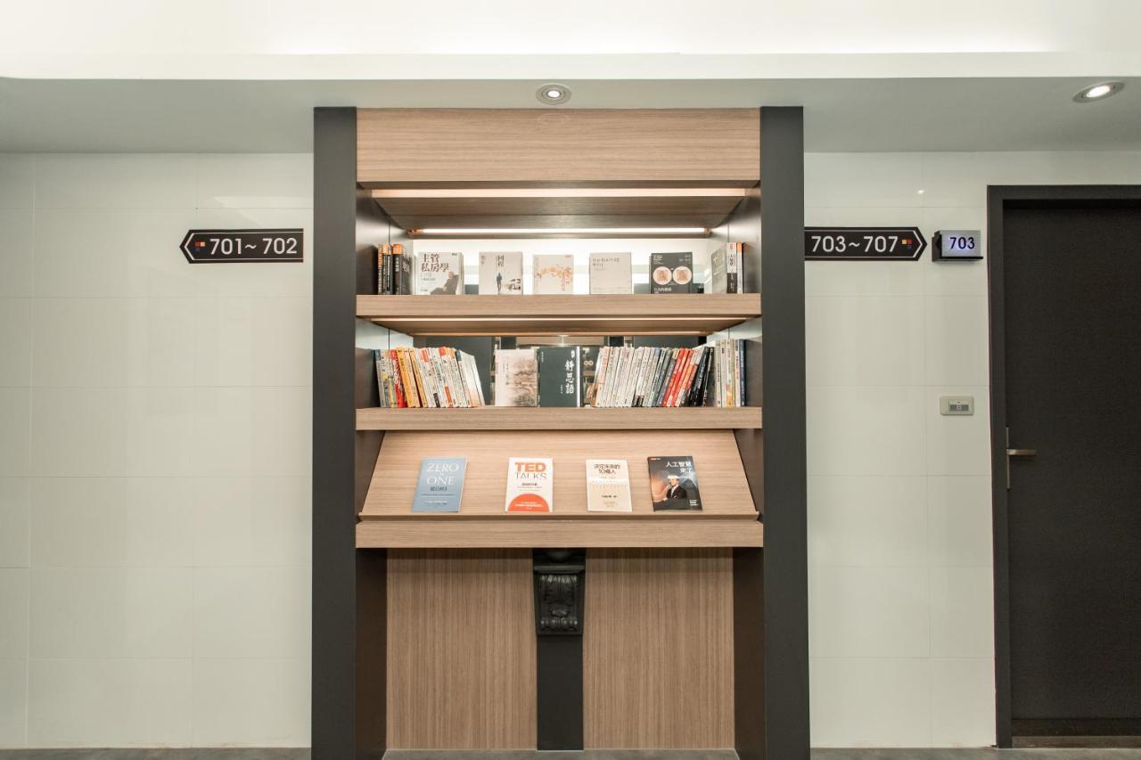 Hub Hotel Тучен Екстер'єр фото