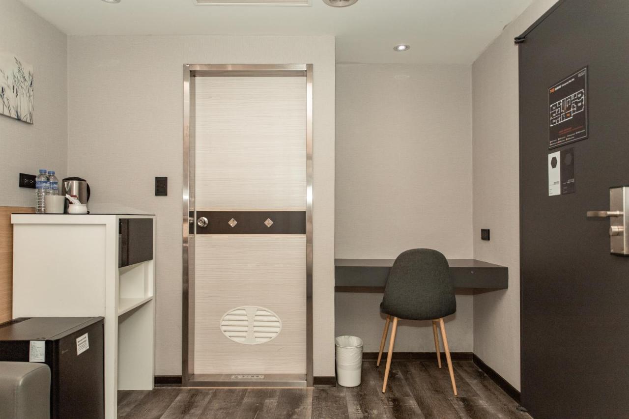Hub Hotel Тучен Екстер'єр фото