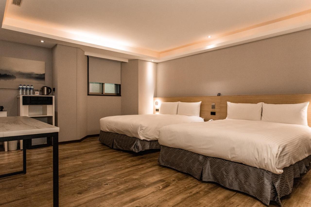 Hub Hotel Тучен Екстер'єр фото