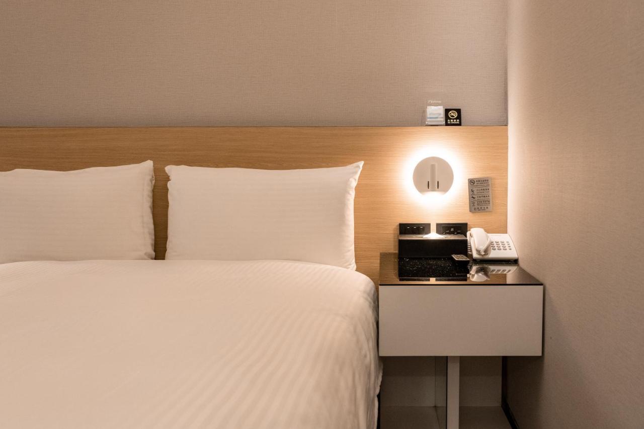 Hub Hotel Тучен Екстер'єр фото