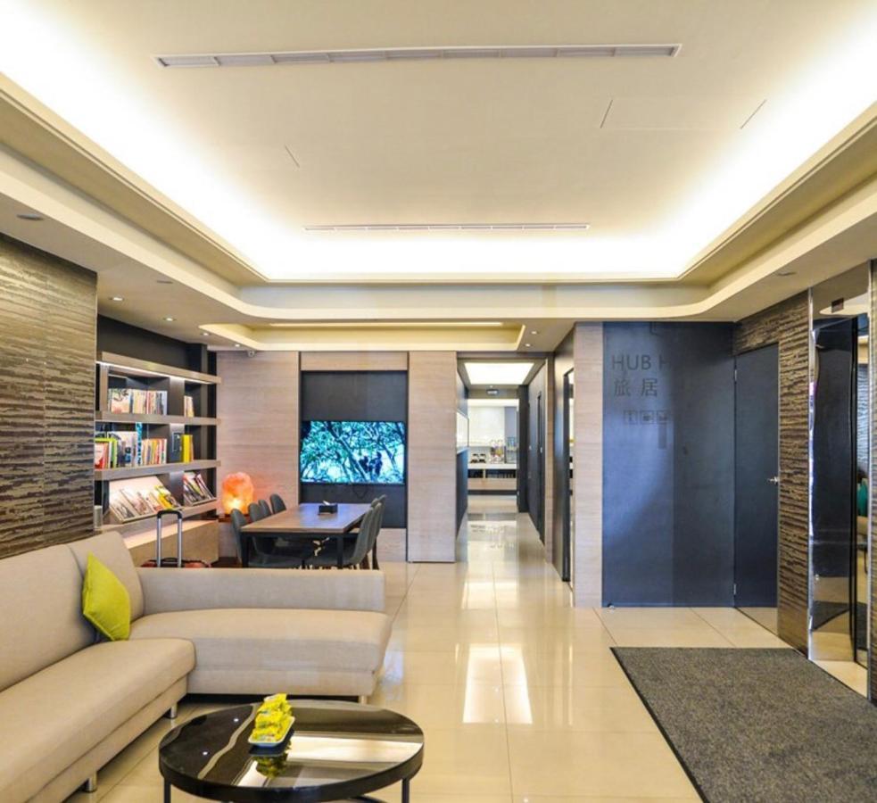 Hub Hotel Тучен Екстер'єр фото